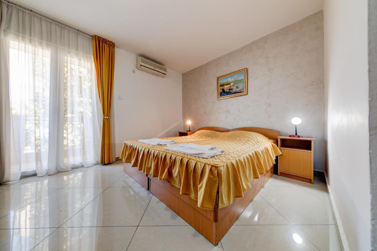 Hotel Suzana Μπούντβα Δωμάτιο φωτογραφία