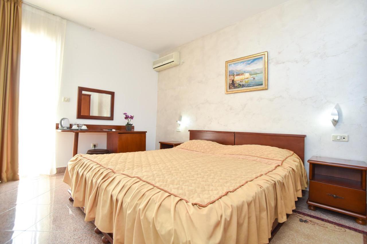 Hotel Suzana Μπούντβα Εξωτερικό φωτογραφία